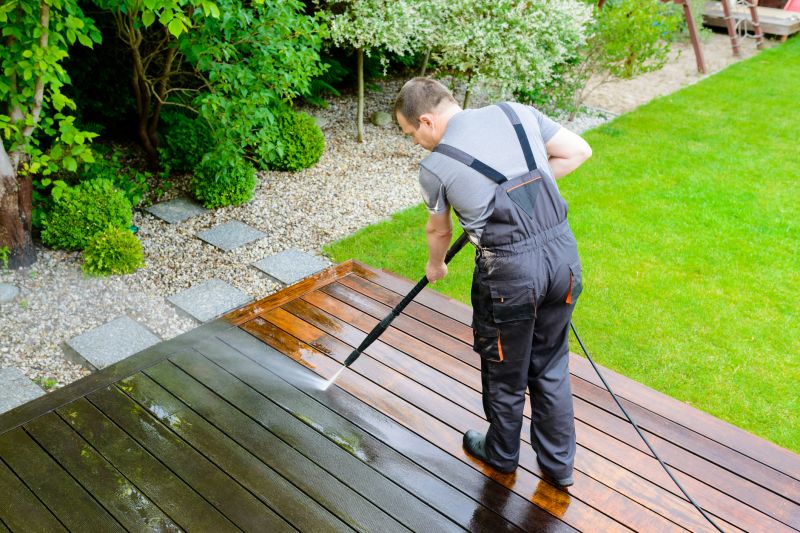 Deck Maintenance Experts